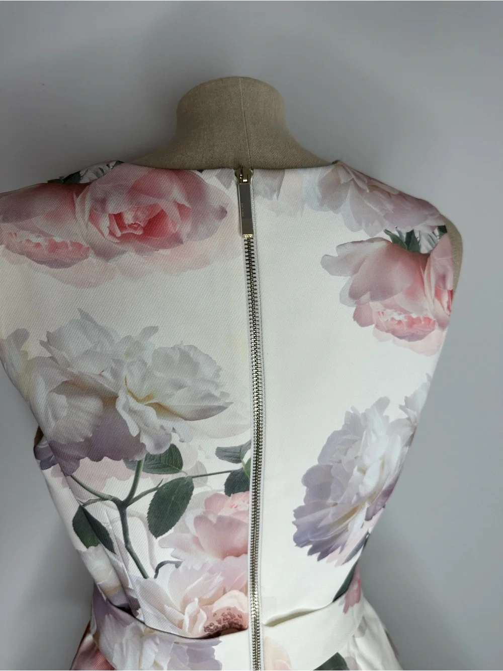 Ted Baker Dewana Bouquet Tiered Dress - Picture 6 of 10